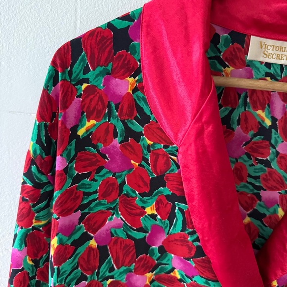 Vintage Victoria Secret Floral Robe - Picture 8 of 9